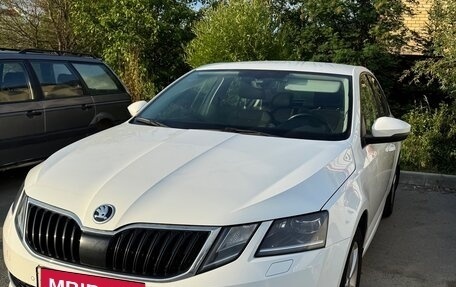 Skoda Octavia, 2019 год, 1 910 000 рублей, 1 фотография