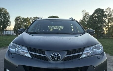 Toyota RAV4, 2013 год, 1 900 000 рублей, 1 фотография
