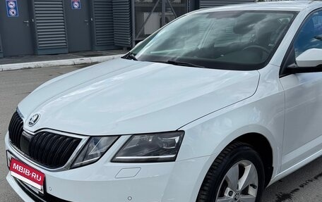 Skoda Octavia, 2019 год, 1 910 000 рублей, 5 фотография