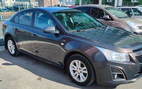 Chevrolet Cruze II, 2013 год, 797 000 рублей, 2 фотография