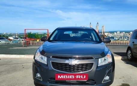 Chevrolet Cruze II, 2013 год, 797 000 рублей, 3 фотография