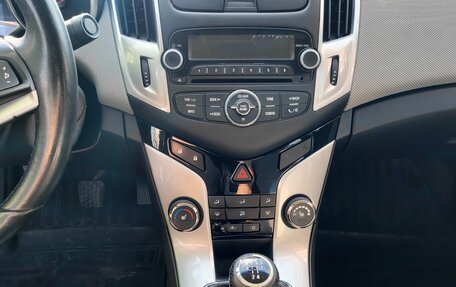 Chevrolet Cruze II, 2013 год, 797 000 рублей, 16 фотография