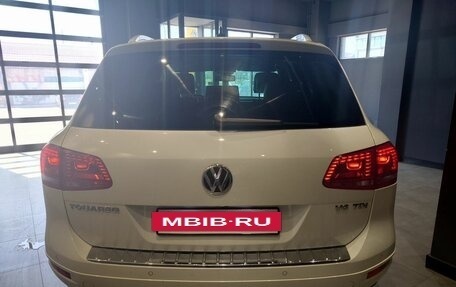 Volkswagen Touareg III, 2013 год, 2 800 000 рублей, 6 фотография