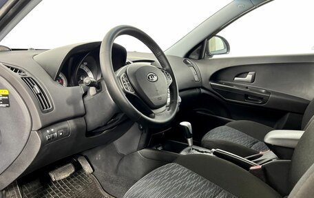 KIA cee'd I рестайлинг, 2008 год, 885 000 рублей, 10 фотография