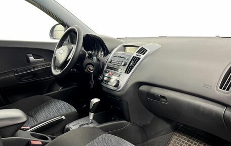 KIA cee'd I рестайлинг, 2008 год, 885 000 рублей, 12 фотография