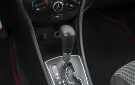 Hyundai Solaris II рестайлинг, 2014 год, 800 000 рублей, 13 фотография