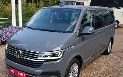 Volkswagen Multivan T6 рестайлинг, 2022 год, 4 890 000 рублей, 1 фотография