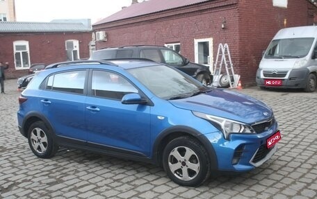 KIA Rio IV, 2021 год, 1 350 000 рублей, 1 фотография
