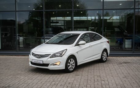 Hyundai Solaris II рестайлинг, 2016 год, 950 000 рублей, 1 фотография