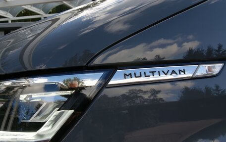 Volkswagen Multivan T6 рестайлинг, 2022 год, 4 890 000 рублей, 16 фотография