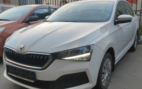 Skoda Rapid II, 2021 год, 1 790 000 рублей, 3 фотография