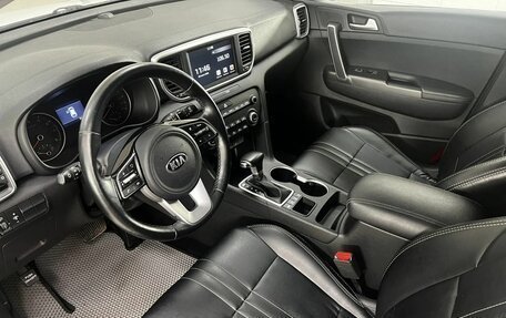 KIA Sportage IV рестайлинг, 2020 год, 2 499 000 рублей, 9 фотография