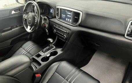 KIA Sportage IV рестайлинг, 2020 год, 2 499 000 рублей, 11 фотография