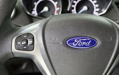 Ford Fiesta, 2016 год, 969 990 рублей, 11 фотография