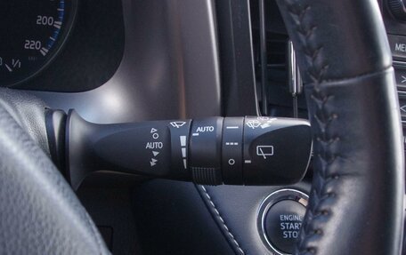 Toyota RAV4, 2018 год, 2 399 000 рублей, 15 фотография
