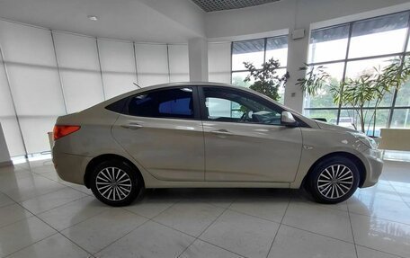 Hyundai Solaris II рестайлинг, 2013 год, 990 000 рублей, 4 фотография