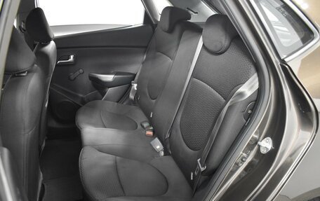 KIA Rio III рестайлинг, 2015 год, 867 200 рублей, 9 фотография