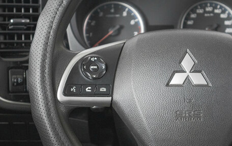 Mitsubishi Outlander III рестайлинг 3, 2014 год, 1 599 000 рублей, 16 фотография