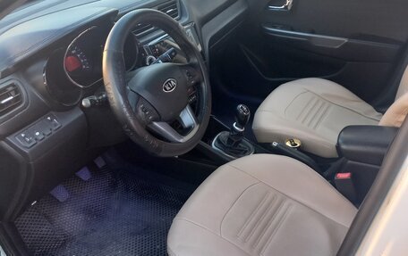 KIA Rio III рестайлинг, 2012 год, 850 000 рублей, 3 фотография