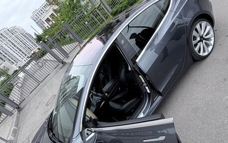Tesla Model 3 I, 2019 год, 3 100 000 рублей, 19 фотография