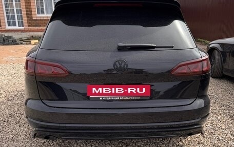 Volkswagen Touareg III, 2019 год, 7 999 000 рублей, 3 фотография