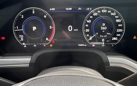 Volkswagen Touareg III, 2019 год, 7 999 000 рублей, 5 фотография