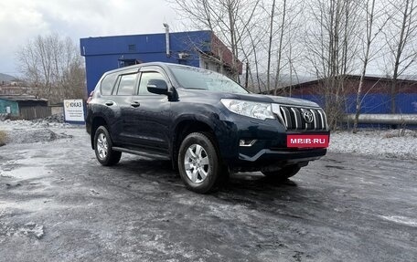 Toyota Land Cruiser Prado 150 рестайлинг 2, 2020 год, 6 000 000 рублей, 3 фотография