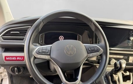 Volkswagen Multivan T6 рестайлинг, 2022 год, 4 880 000 рублей, 5 фотография