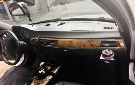 BMW 3 серия, 2005 год, 550 000 рублей, 8 фотография