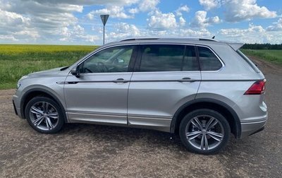 Volkswagen Tiguan II, 2018 год, 2 650 000 рублей, 1 фотография