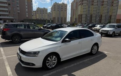 Volkswagen Jetta VI, 2013 год, 890 000 рублей, 1 фотография