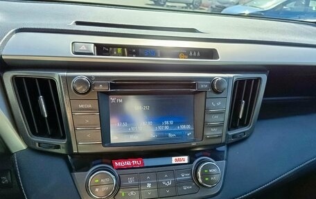 Toyota RAV4, 2015 год, 1 850 000 рублей, 18 фотография