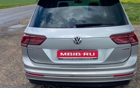Volkswagen Tiguan II, 2018 год, 2 650 000 рублей, 4 фотография