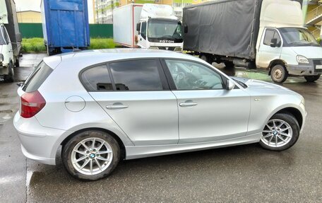 BMW 1 серия, 2008 год, 735 000 рублей, 11 фотография