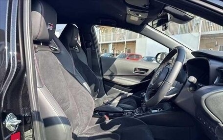 Toyota Corolla, 2023 год, 1 850 000 рублей, 14 фотография