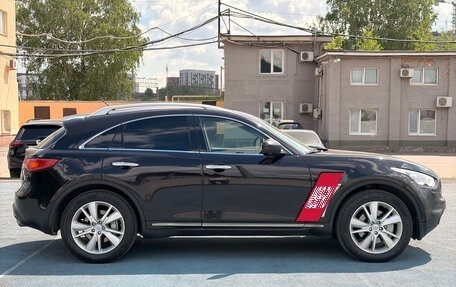 Infiniti QX70, 2017 год, 2 000 000 рублей, 5 фотография