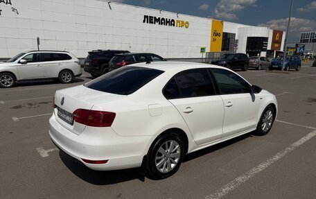 Volkswagen Jetta VI, 2013 год, 890 000 рублей, 5 фотография
