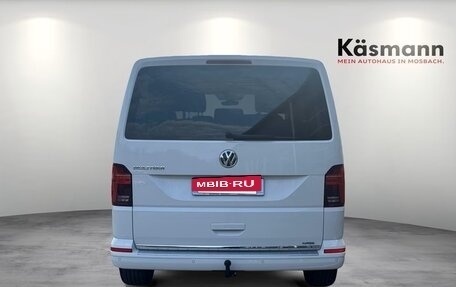 Volkswagen Multivan T6 рестайлинг, 2022 год, 4 800 000 рублей, 3 фотография
