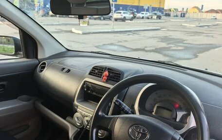 Toyota Passo III, 2005 год, 390 000 рублей, 8 фотография