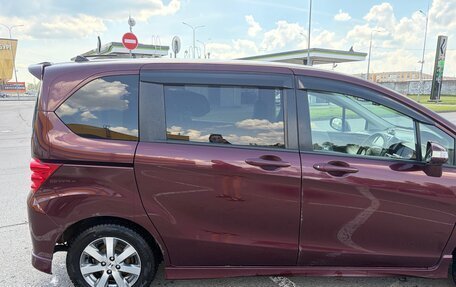 Honda Freed I, 2008 год, 850 000 рублей, 8 фотография
