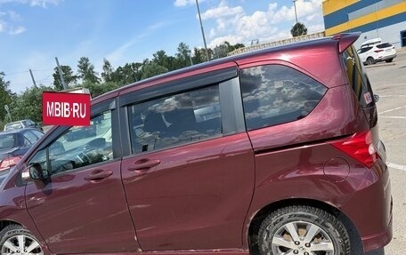 Honda Freed I, 2008 год, 850 000 рублей, 4 фотография