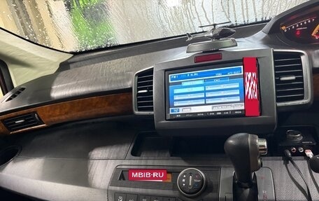Honda Freed I, 2008 год, 850 000 рублей, 14 фотография