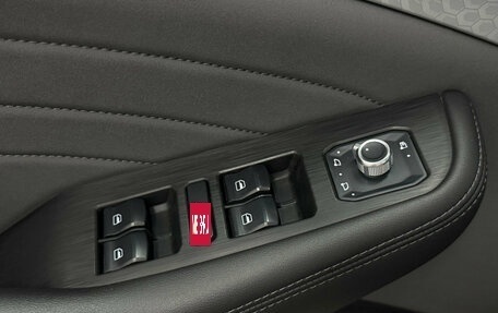 Haval F7 I, 2022 год, 2 250 000 рублей, 18 фотография