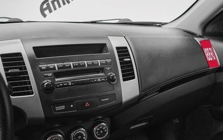 Mitsubishi Outlander III рестайлинг 3, 2011 год, 1 100 000 рублей, 16 фотография