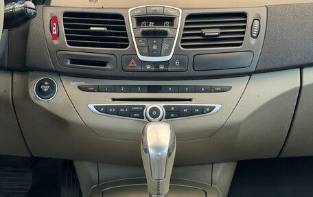 Renault Laguna III рестайлинг, 2008 год, 450 000 рублей, 7 фотография