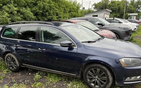 Volkswagen Passat B7, 2011 год, 900 000 рублей, 3 фотография