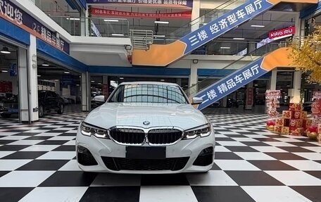 BMW 3 серия, 2022 год, 2 650 400 рублей, 2 фотография