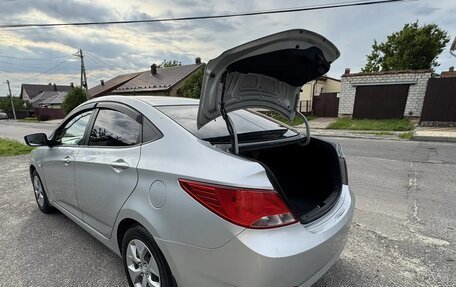 Hyundai Solaris II рестайлинг, 2014 год, 829 000 рублей, 10 фотография