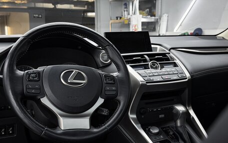 Lexus NX I, 2015 год, 3 150 000 рублей, 14 фотография