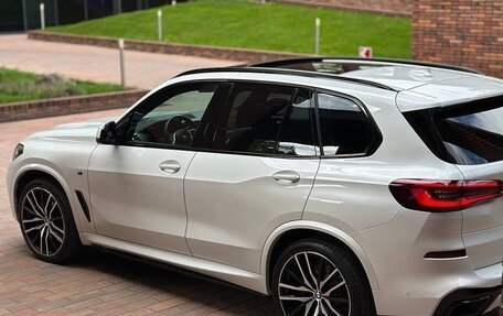 BMW X5, 2019 год, 6 190 000 рублей, 2 фотография